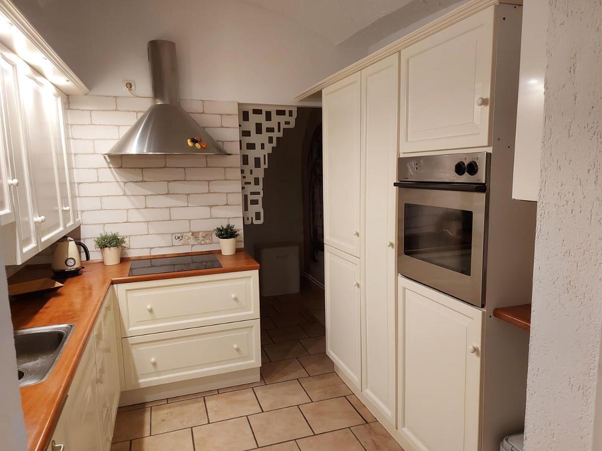 Apartament Przy Ratuszu Boguszów-Gorce Kültér fotó